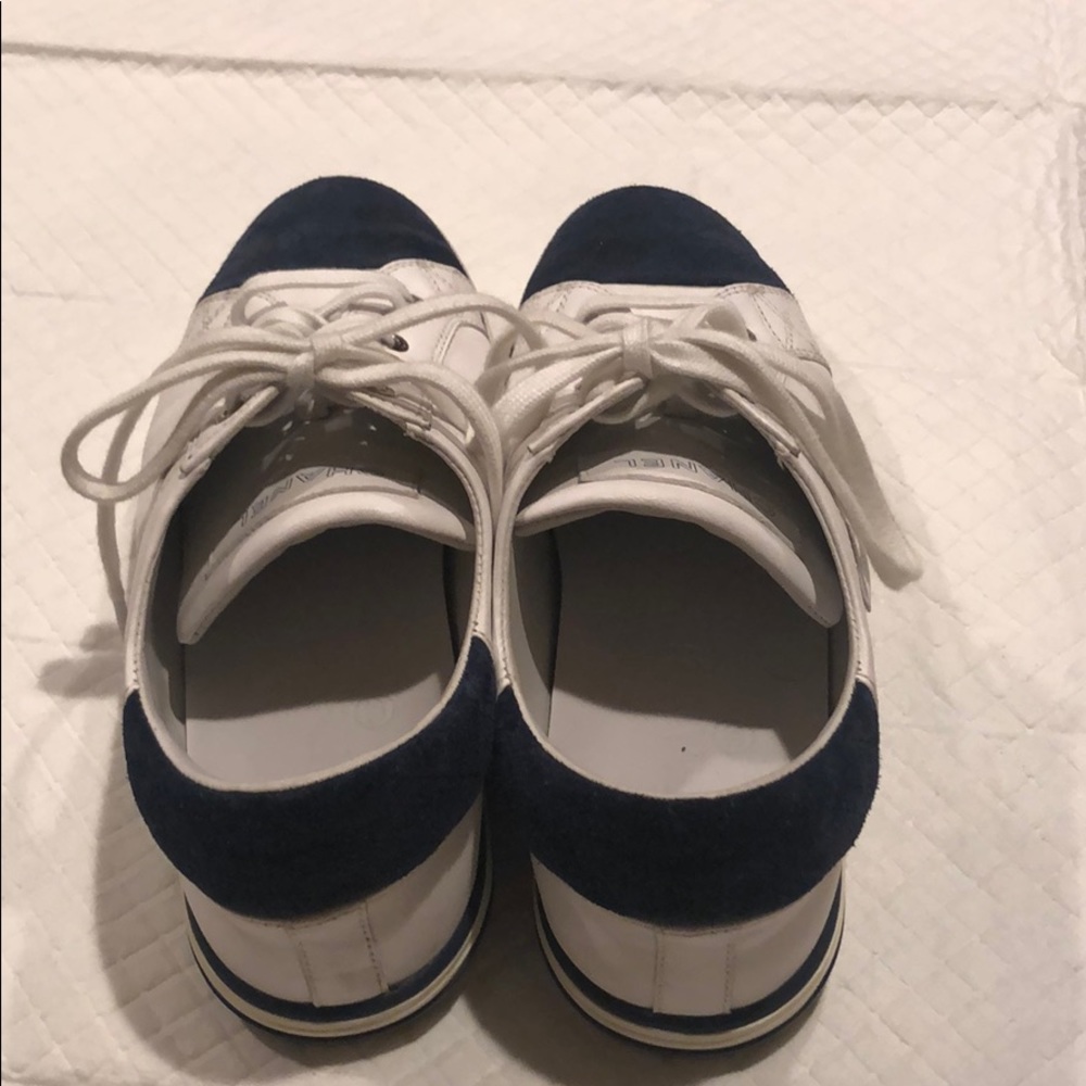 Chanel white sneakers size 36 - Picture 3 of 6